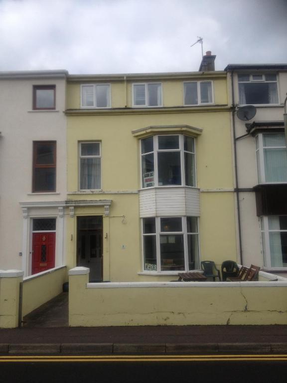 Causeway Coast Independent Hostel Portstewart Exteriör bild